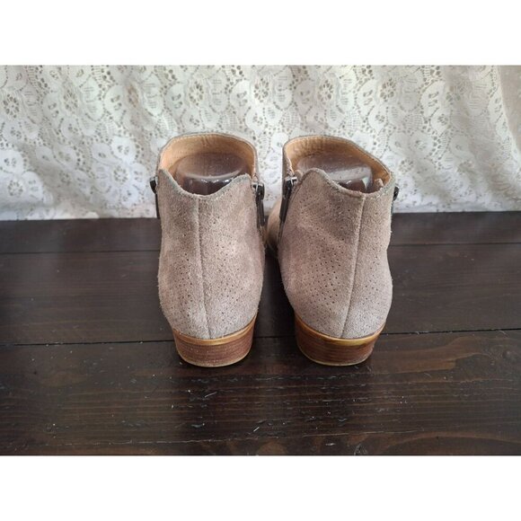 EUC Lucky Brand	Bayley 2 Perforated Beige Suede BootSz. 8.5M - Picture 6 of 12